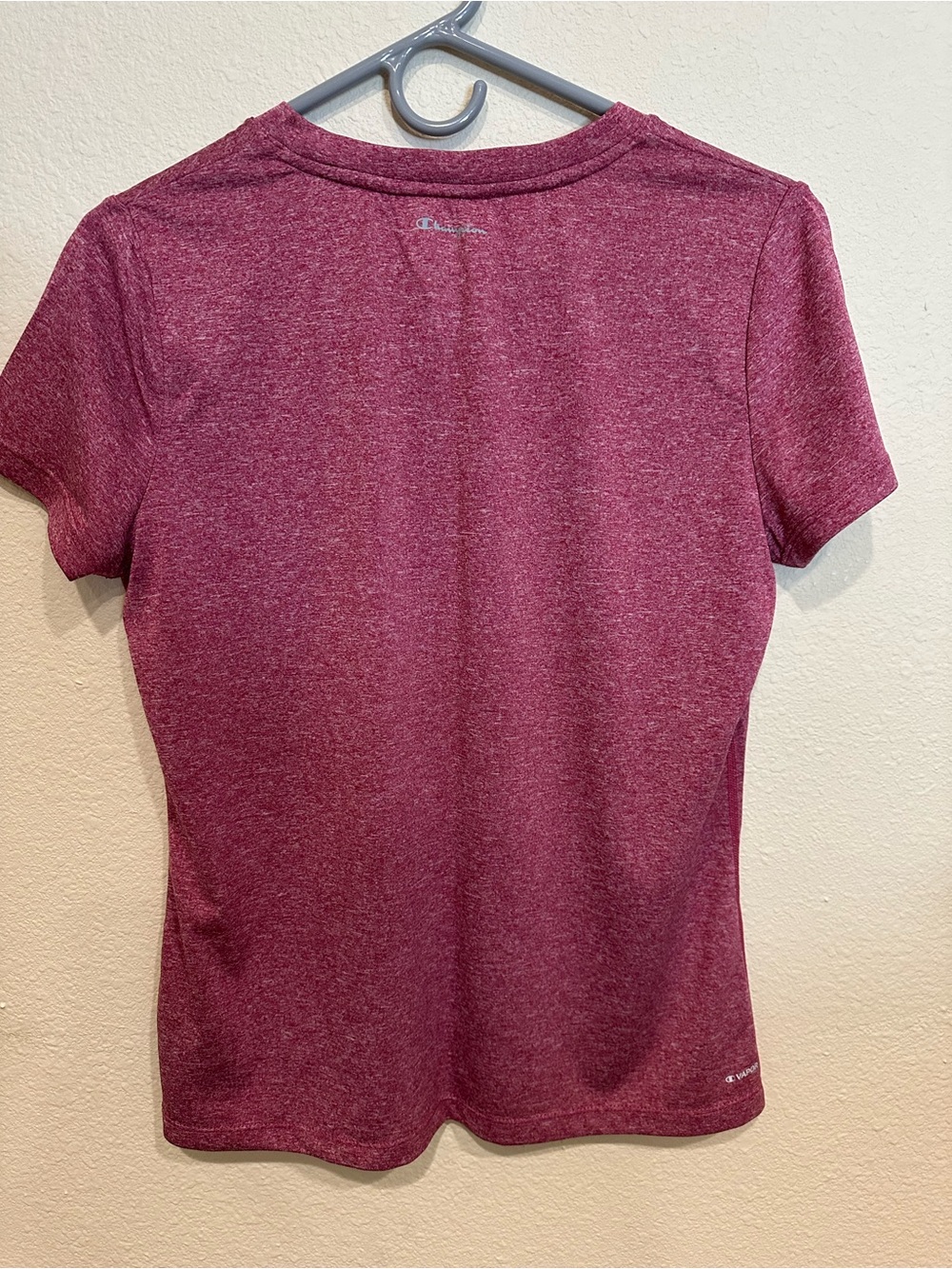 Women’s CHAMPION Exercise Crewneck Tees in Charcoal/Light Blue/Dusty Pink—M - Picture 6 of 16